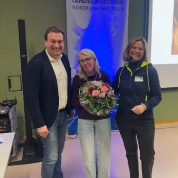 v.l.n.r. Jens Wortmann, Ulla Peters-Stahl, Marion Kubitza